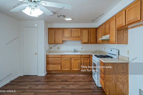 2001 65th Ave, Phoenix AZ  85035-3403 exterior