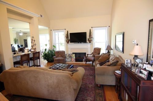 403 Forrest Ln, Gainesville GA 30501-3265 exterior