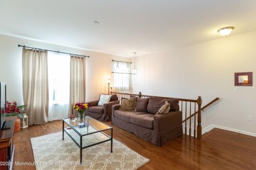 205 Yale Blvd, Red Bank NJ 07702 exterior