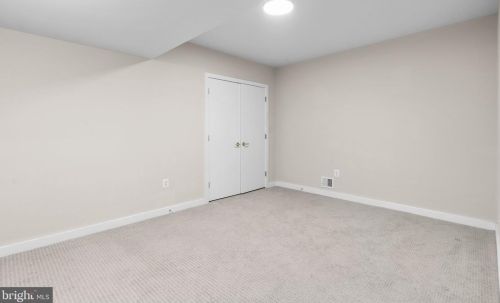 13708 Valley Dr, Rockville MD  20850-5402 exterior