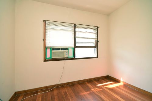 4910 Kilbourn Ave, Chicago IL 60629-5217 exterior