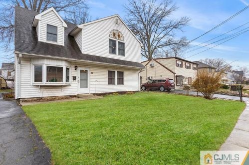 37 Brookville Rd, Edison, NJ 08817-4139