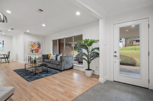 179 Classen Dr, Dallas TX 75218-1004 exterior