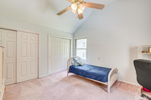 102 King St, Edison NJ 08820-1023 exterior