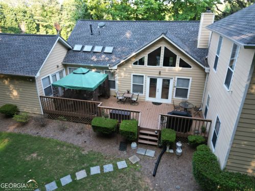 6407 Valerie Blf, Lithonia GA 30058-6185 exterior