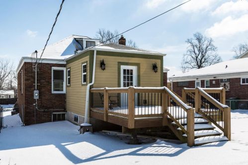 9329 Althea Ave, Saint Louis MO 63123-4421 exterior