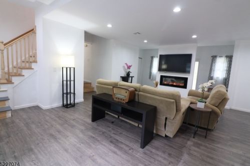 115 Scudders Rd, Sparta NJ  07871-3536 exterior