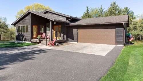 17060 116th St, Stillwater, MN 55082-8911