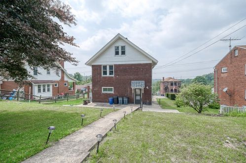 5107 Interboro Ave, Pittsburgh PA  15207-2327 exterior