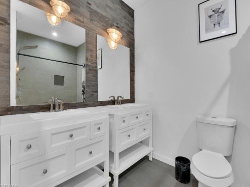 5840 Copper Leaf Ln, Naples FL 34116-6716 exterior