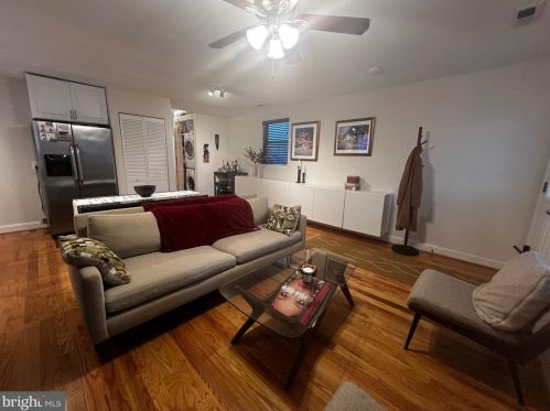 1025 49th St, Washington DC  20019-3930 exterior