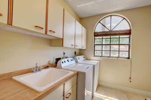 1501 21 St, Boca Raton FL 33486-6523 exterior