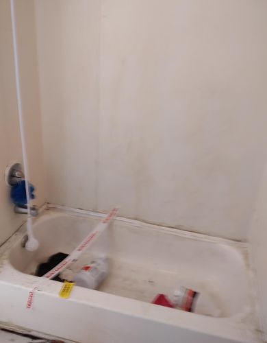 3206 Fairmount Ave, Milwaukee WI  53209-5446 exterior