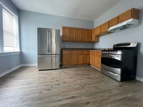 1340 Kedvale Ave, Chicago IL 60623-1245 exterior