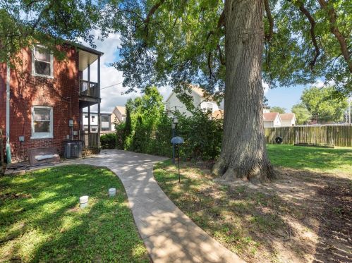 2724 Rutger St, Saint Louis MO 63104-1932 exterior