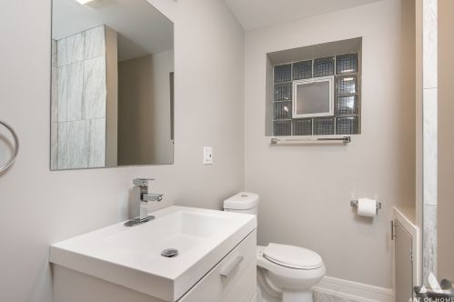 5940 63rd Pl, Chicago IL  60638-5416 exterior