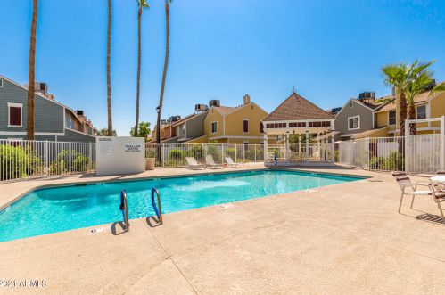 1970 Hartford St, Chandler AZ 85225-7081 exterior