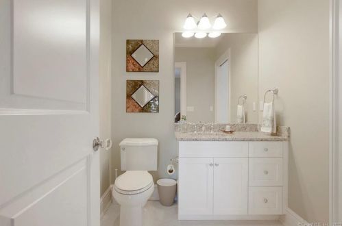 215 Belden Hl Rd, Wilton CT 06897-2916 exterior