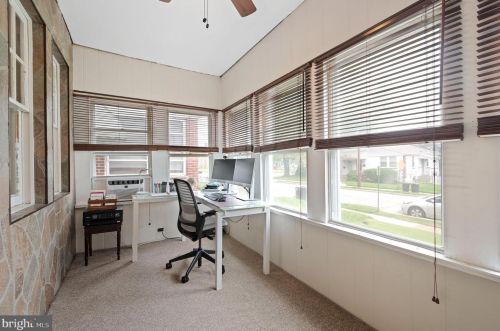 106 Oak Ln, Manor PA 19036-1414 exterior