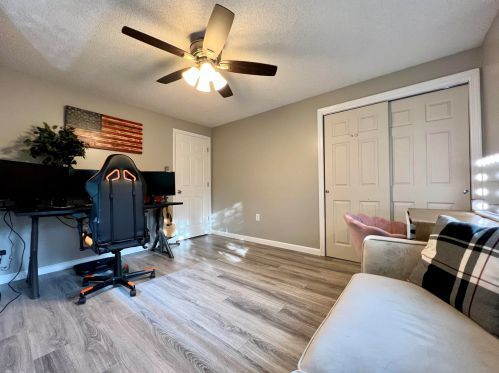 53 Village St, Concord NH 03303-4515 exterior