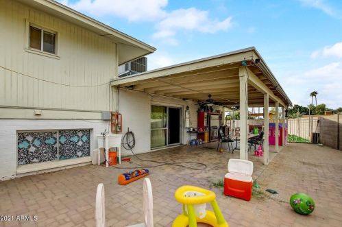 3326 Evans Dr, Phoenix AZ 85032-5575 exterior