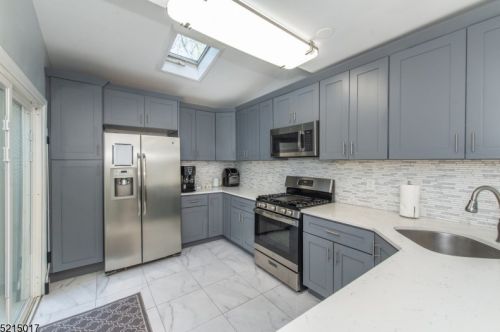 129 Holland Rd, South Orange NJ  07079-2705 exterior