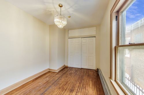 1719 Melvina Ave, Chicago IL 60646-1123 exterior