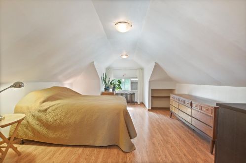 5223 Leamington Ave, Chicago IL 60651-2922 exterior