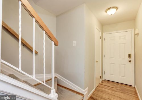 11903 Bargate Ct, Rockville MD  20852-4116 exterior