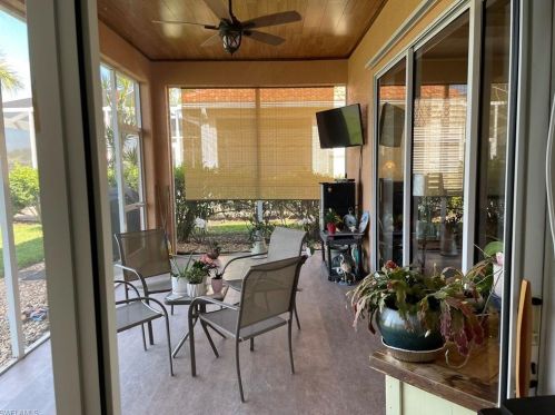 3915 Jasmine Lake Cir, Naples FL 34119-7956 exterior