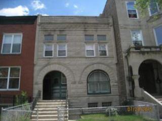 4611 Vincennes Ave, Chicago IL  60653-4222 exterior