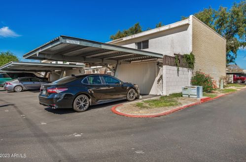 4626 19 Ave, Phoenix AZ 85009-1939 exterior