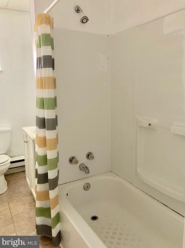 1241 6 St, Philadelphia PA 19140-2509 exterior