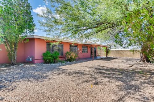 9201 6 St, Tucson AZ 85719-5226 exterior
