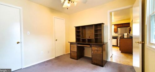 905 1st St, Rockville MD 20850-1444 exterior