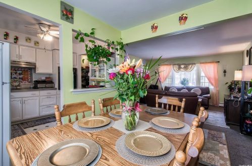 58 21 St, Huntington Station NY 11746-3259 exterior