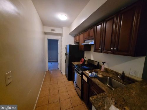 1254 Simms Pl, Washington DC 20002-7844 exterior