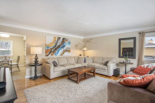 428 Calico Ave, Kalamazoo, MI 49002-7010