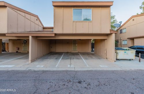 12445 21st Ave, Phoenix AZ  85029-2700 exterior
