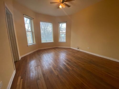 6322 Honore St, Chicago, IL 60636-2606