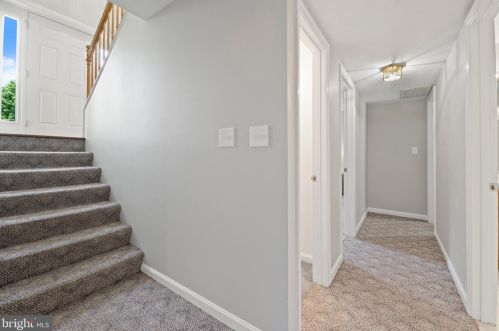 801 White Marsh Ct, Huntingtown MD 20639-2802 exterior