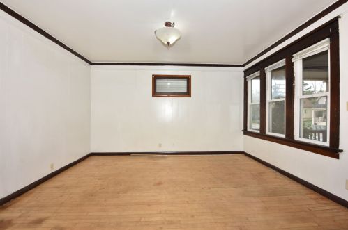 3460 Holton St, Milwaukee WI 53212-2935 exterior