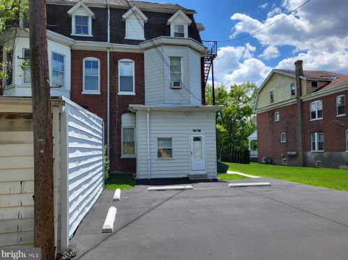 320 19 St, Chester PA 19013-5605 exterior