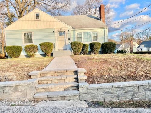 258 Bassett St, New Britain CT  06051-3438 exterior