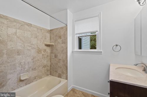 215 Franklin Ave, Silver Spring MD 20901-3445 exterior