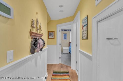 403 New York Ave, Point Pleasant Beach NJ 08742-3338 exterior