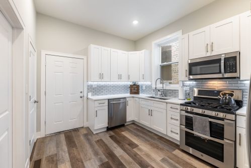 2833 Lexington St, Chicago IL  60612-3311 exterior