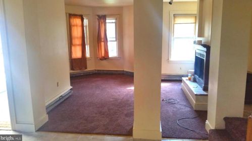 922 Carteret Ave, Trenton, NJ 08618-5312