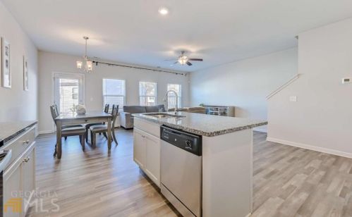 4933 Lower Elm St, Atlanta GA 30349-1677 exterior