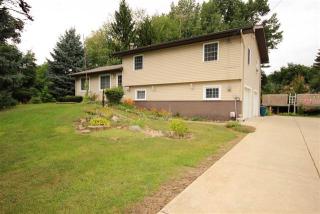 3120 Fawn Ln, Jackson MI  49201-9066 exterior